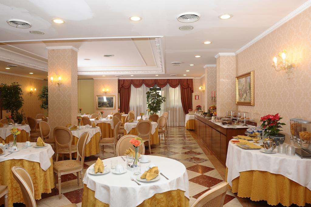 Hotel Principe Pomezia Exterior foto