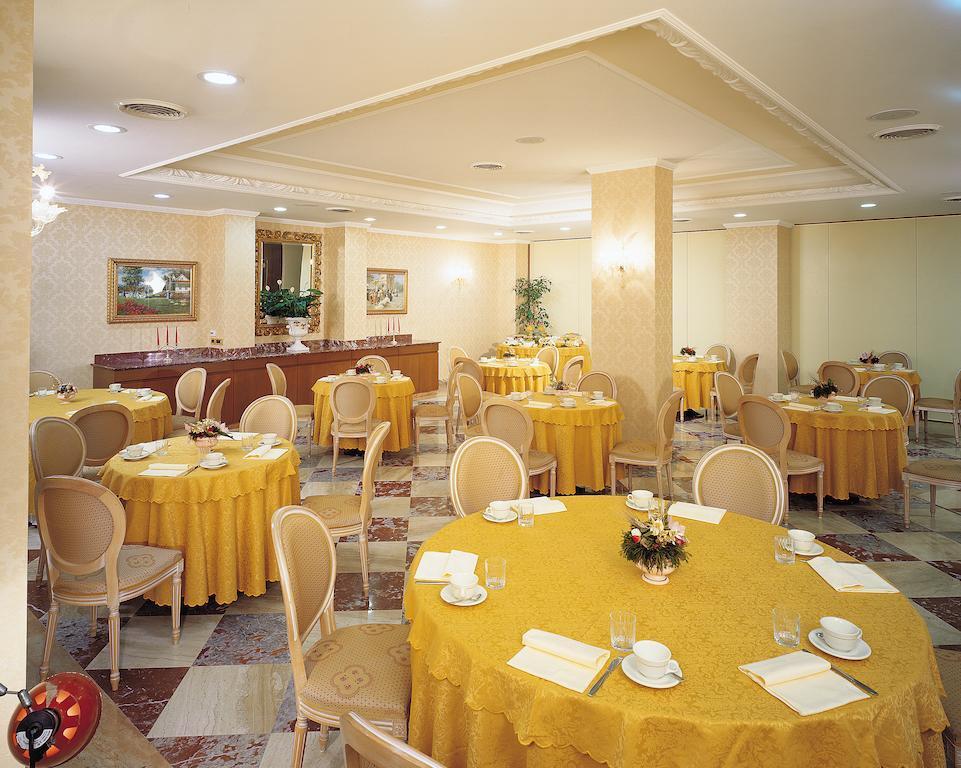 Hotel Principe Pomezia Exterior foto